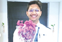 ट्रेंड – बायकोसाठी आणतो प्रत्येक देशातील फुले!