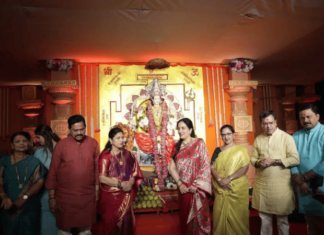 Photo – चैत्र नवरात्रौत्सवानिमित्त रश्मी ठाकरे यांनी घेतले आई माऊलीचे दर्शन