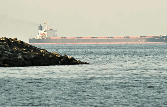 US Retracts Tanker Escort Claim After Iran's Sharp Response Saamana