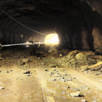 आडोशी बोगद्यात दरड कोसळली, मुंबई-पुणे एक्स्प्रेस वेवरील वाहतूक विस्कळीत