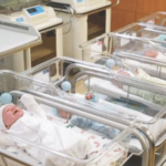 आंध्रात दोनपेक्षा जास्त मुले जन्माला घातल्यास 25 हजार रुपये मिळणार