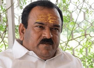 सामना अग्रलेख – भोंदूबाबांचे सरकार! बापा नको मारू थापा!!