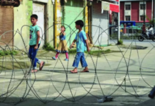 पाकिस्तान आणि पाकव्याप्त काश्मीरमधील शाळा बनत आहेत दहशतवादाचे अड्डे; जैश आणि लष्करचा नवा कट उघड