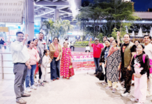 दुबईत अडकलेले 156 हिंदुस्थानी नागरिक परतले, मारवाडी युवा मंचने विशेष फ्लाईटची केली व्यवस्था