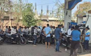 Jalna News – पेट्रोल पंपावर आता टाकी ‘फुल’ करता येणार नाही; दुचाकीला 200, तर चारचाकीला 2000 ची मर्यादा, जिल्हा प्रशासनाचे आदेश