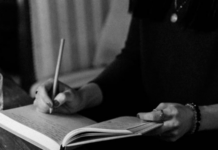 स्त्री-लिपी – मनमोकळं…