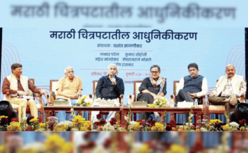 विषय ताकदीचा असेल तरच मराठी चित्रपट जगभरात पोहचेल! आधुनिकीकरणावरील परिसंवादात दिग्गजांचे मत