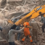 प्रयागराजमध्ये मोठी दुर्घटना, शीतगृहाची भिंत कोसळली; अनेक कामगार ढिगाऱ्याखाली अडकले