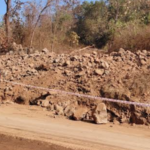 Ratnagiri News – संगमेश्वर-फुणगुस मार्गावर गॅस पाईपलाईनसाठी रात्री उत्खनन