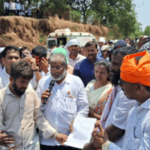 सिंधुदुर्गात तळपत्या उन्हातही रस्त्यावर ठिय्या; आंबा, काजू बागायतदार नुकसान भरपाईसाठी आक्रमक