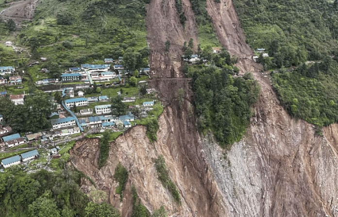 Army rescues 135 tourists from landslides-hit North Sikkim