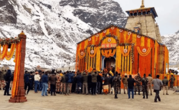 बद्रीनाथ-केदारनाथ मंदिरात देणगी घोटाळा, कर्मचाऱ्यांविरोधात कारवाई करण्याचे आदेश