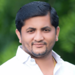 शिंदे गटाच्या पराभूत उमेदवाराकडून भाजप नगरसेविकेच्या पतीवर हल्ला, बीड मधील मध्यरात्रीची घटना