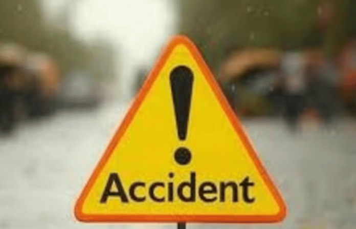 jalgaon-accident-bride-among-three-killed-as-cruiser-wheel-comes-off-near-dharangaon (1) odisha accident