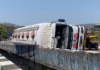 जगबुडी पुलावर भीषण अपघात! इथेनॉल टँकर पलटी होऊन केमिकल थेट नदीत