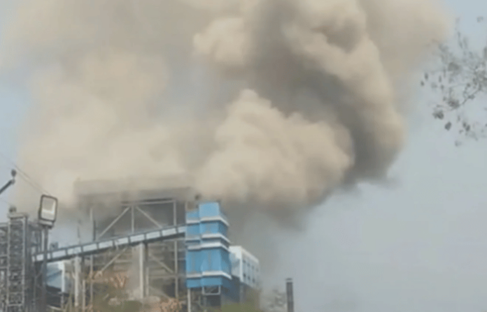 vedanta-power-plant-boiler-explosion-in-chhattisgarh-10-killed-23-injured (1) vedanta-power-plant-boiler-explosion-in-chhattisgarh-10-killed-23-injured (1)