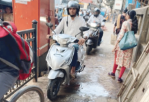 फुटपाथवरून पायी चालणे मूलभूत अधिकार; सर्वोच्च न्यायालयाचा महत्त्वपूर्ण निर्देश, वाहनचालकांसाठी हा हक्क हिरावून घेता येणार नाही