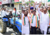 Nanded News – नांदेडच्या जिल्हाधिकारी कार्यालयावर काँग्रेसेचा आसूड मोर्चा, ट्रॅक्टरच्या सहभागाने सबंध शहर दणाणले