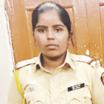 पोलीस होता न आल्याने खोटी वर्दी चढवली, पुण्यात तोतया ‘लेडी सिंघम’ला अटक