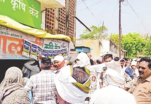 खतासाठी शेतकऱ्यांची धावाधाव; युरियासाठी पहाटे 4 वाजल्यापासून रांगा, खरीप हंगामाच्या तोंडावर चिंता वाढली