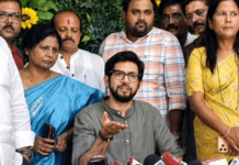 सरकार आणि सत्ताधारी पक्ष राजकारणापलीकडे जात जनतेचे प्रश्न सोडवणार आहेत का? आदित्य ठाकरे यांचा संतप्त सवाल