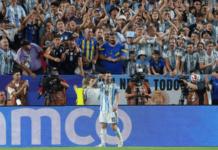 अर्जेंटिनाची हॅटट्रिक! गतविजेत्यांनी अल्जेरियाचा उडवला धुव्वा argentina-beats-algeria-3-0-lionel-messi-scores-historic-world-cup-hat-trick-equals-klose-record