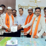 शिवसेनेच्या ट्रॅक्टर मोर्चाने बीड दणाणले; फडणवीस सरकार फसवे आणि जुमलेबाज- जिल्हाप्रमुख वरेकर