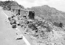 भुईबावडा घाटात दरडींचा धोका, संरक्षण भिंती, कठडे ढासळले