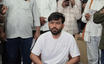 केंद्रीय शिक्षणमंत्री धर्मेंद्र प्रधान यांचा राजीनामा घेतल्याशिवाय आंदोलन थांबणार नाही; कॉक्रोच जनता पार्टीचे अभिजित दिपके यांचा निर्धार