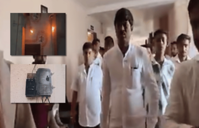 fire-at-municipal-council-library-before-inauguration-shiv-sena-kishor-garole-slams-administration
