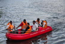 Ratnagiri News – राजापूर शहरात पूरस्थिती व्यवस्थापनासाठी आपत्कालीन प्रशिक्षण; बोटी आणि जलतरणाची दिली माहिती