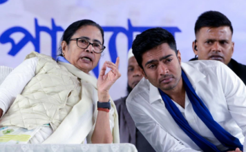 ममता बॅनर्जींना अध्यक्षपदावरून हटवले, अभिषेक बॅनर्जी निलंबित; TMC च्या बंडखोर गटाची घोषणा