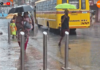 मुंबईत मध्यम ते मुसळधार पाऊस, वादळ-वाऱ्यासह पावसाचा अंदाज mumbai rain