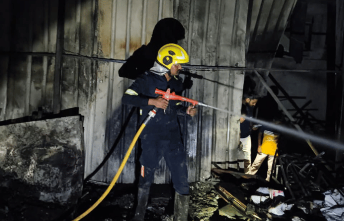 nanded-school-godown-massive-fire-savitri-nagar-fire-brigade-prevents-major-tragedy nanded-school-godown-massive-fire-savitri-nagar-fire-brigade-prevents-major-tragedy