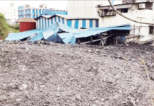 नवी मुंबईत इर्शाळवाडीचा रिप्ले; डोंगरावरून अचानक ढिगारा कोसळला.. अनेक गाड्या मलब्याखाली अडकल्या, सुदैवाने जीवितहानी टळली
