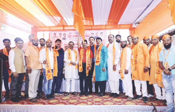 rail-kamgar-sena-26th-anniversary-celebrated-in-igatpuri-vinayak-raut-guidance rail-kamgar-sena-26th-anniversary-celebrated-in-igatpuri-vinayak-raut-guidance