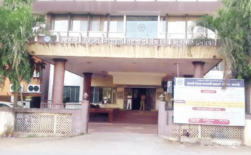 सांगली जिल्हा बँकेवर प्रशासक नेमून नोकरभरती प्रक्रिया हाणून पाडण्याचा प्रयत्न, जिल्हा बँक अध्यक्ष मानसिंगराव नाईक यांचे प्रत्युत्तर