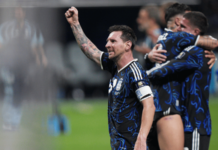 FIFA World Cup 2026 – मेस्सीची जादू अन् अर्जेंटिनाचा थरारक विजय; इंग्लंडचे स्वप्नभंग करत गतविजेते अंतिम फेरीत, शेवटच्या 7 मिनिटात गेम फिरला