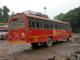 Ratnagiri News – दापोलीत एसटी बसमध्ये विद्यार्थिनीचा विनयभंग; कंडक्टरला पोलिसांनी ठोकल्या बेड्या