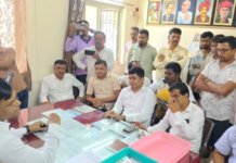 Ratnagiri News – आठ दिवस लांजा तालुक्यात महावितरणची बत्ती गुल, शिवसैनिकांनी महावितरणला धारेवर धरले