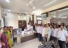 Ratnagiri News – तरुणांवर अत्याचार करणाऱ्या सरकारचा निषेध; शिवसेनेचे जिल्हाधिकाऱ्यांना निवेदन