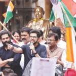 प्रधानांचा राजीनामा घेणारच, आता मागे हटणार नाही! आदित्य ठाकरे आणि अमित ठाकरे यांच्या नेतृत्वात ‘जेन-झी’चे छत्रपती शिवाजी महाराज पार्कवर तिरंगा आंदोलन