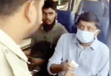सुटे पैसे नाहीत, बसमधून उतरा; कंडक्टरने परिवहनमंत्र्यांनाच खाली उतरवले