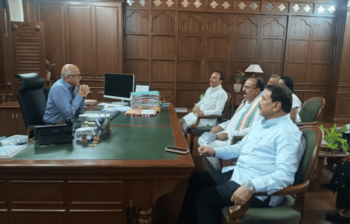 congress with mumbai police