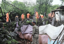Ratnagiri News – खेड दहिवलीत भूस्खलन होऊन घर कोसळले; दोघे ढिगाऱ्याखाली अडकले