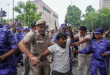 पेपरफुटी विरोधातल्या आंदोलनातील विद्यार्थ्यांवरील गुन्हे मागे घेण्यास राज्ये स्वतंत्र; CJP मोर्चातील हिंसाचाराच्या चौकशीसाठी सर्वोच्च न्यायालयाची उच्चस्तरीय समिती