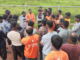 फुड डिलिव्हरी बॉईजचे कामबंद आंदोलन, अन्याय करणाऱ्या केएफसी आणि स्वीगीच्या व्यवस्थापनाला युवासेनेने शिकवला धडा