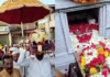 Beed News – पंढरीच्या वाटेवर मुक्ताबाई आणि आजोबांची भेट; गोविंदपंतांच्या समाधीचे घेतले दर्शन