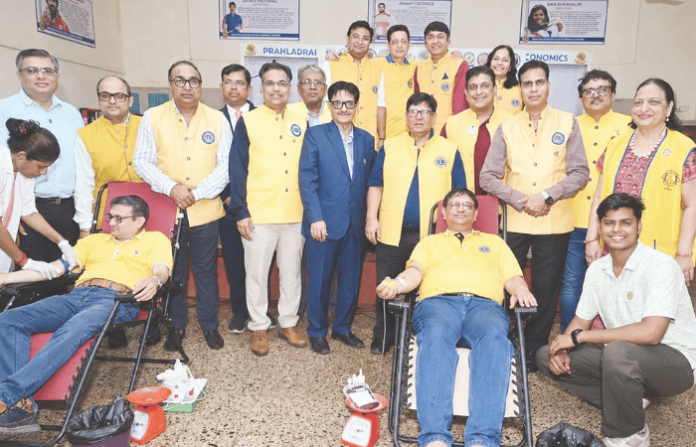 prahladrai-dalmia-lions-college-organizes-blood-donation-camp-108-donors-participate-malad-mumbai