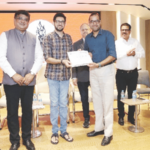 लॉजिस्टिक्स क्षेत्रातील कौशल्यांसाठी तरुणांना बळ, शिवसेना भवनात प्रमाणपत्र वाटप सोहळा